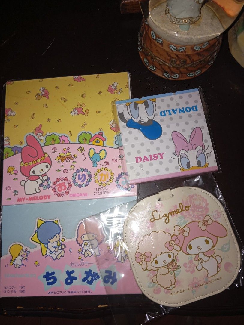 Original sanrio stationary set (Category: Stationery & School Supplies) located in Manila. Submitted by lulujoi (Listing ID 1313057469, Image 1). Description: set for only 200 pesos papers and bags tag original sanrio japan.