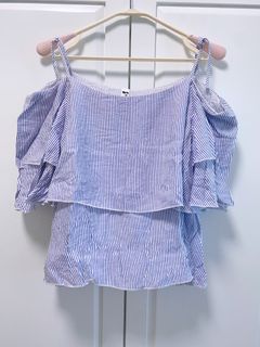 Korean đ°đ· Ruffles Off-the-Shoulder Tie Top64232218328962110