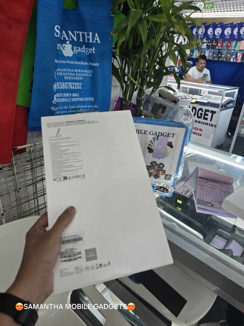 Samsung Galaxy Keyboard Original For Tab S9 Plus (Category: Computer Keyboard) located in Quezon City. Submitted by samanthaga21954 (Listing ID 1313120527, Image 2). Description: Samsung Galaxy Keyboard Original For Tab S9 Plus Brandnew sealed with Warranty Onhand Stock.