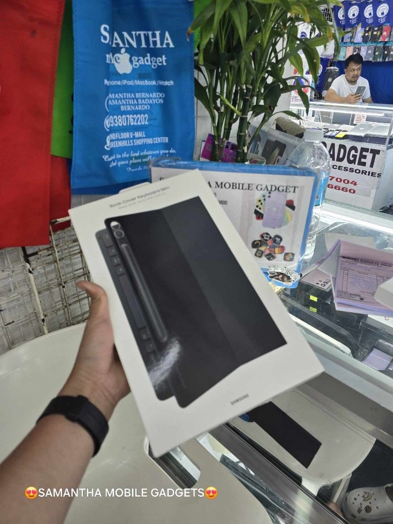 Samsung Galaxy Keyboard Original For Tab S9 Plus (Category: Computer Keyboard) located in Quezon City. Submitted by samanthaga21954 (Listing ID 1313120527, Image 1). Description: Samsung Galaxy Keyboard Original For Tab S9 Plus Brandnew sealed with Warranty Onhand Stock.