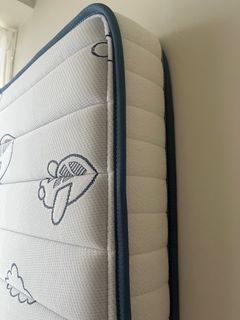 （分類：）位於 。 由 lllee__ 提交（商品編號 1313179165，圖片 1）。簡介： 。