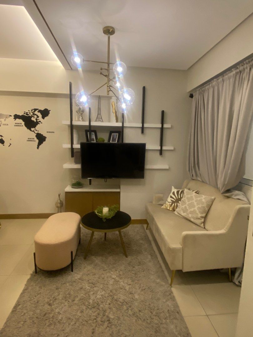 SONORA GARDEN RESIDENCES -LAS PINÑAS (Category: Apartments & Condos) located in Paranaque City. Submitted by reyndavid (Listing ID 1313146629, Image 2). Description: Sonora Garden Residences is offering a resort living beside a mall complete with premium amenities located at Alabang Zapote Road Las Piñas City.RFO by June 2024 A joint project by DMCI Homes and Robinsons Land Corporation. 🔆Available Units: 1BR unit (28 sqm) 2BR unit (56-65 sqm) 3B