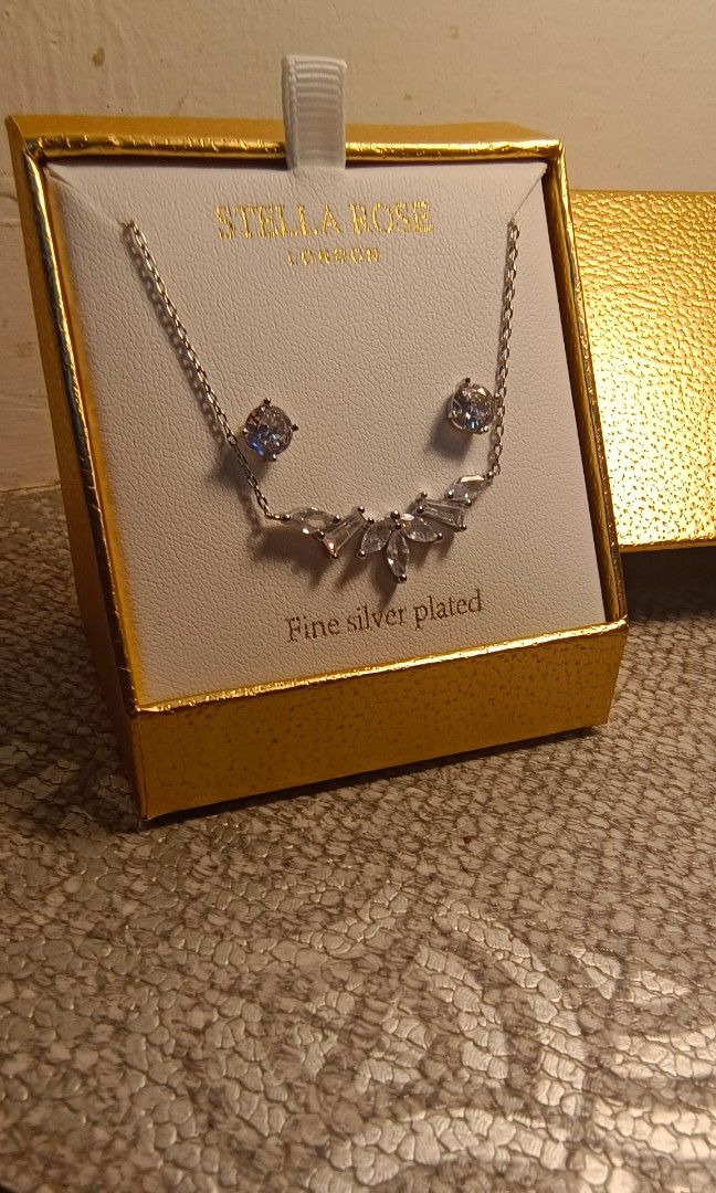 Stella rose necklace shop