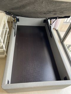 (Category: ) located in . Submitted by johnsng.23 (Listing ID 1313064124, Image 1). Description: .