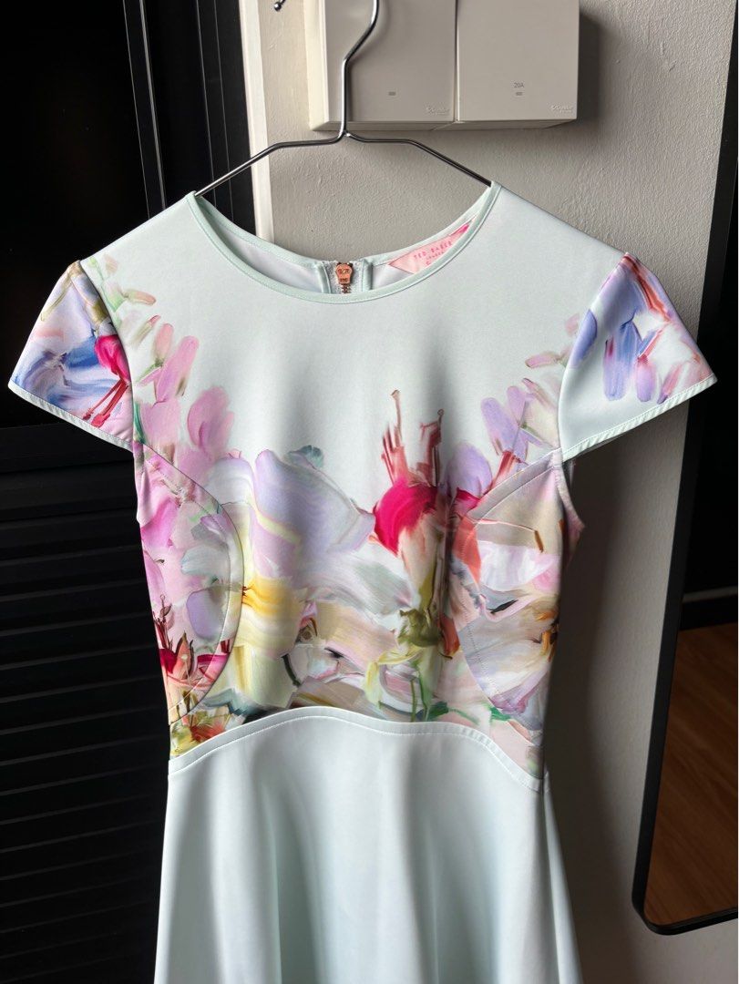 UK8 TB1 TED BAKER DRESS UK Mint Rivana Hanging Gardens multicoloured floral rainbow aqua blue pink CNY skater fit and flareA line short sleeve