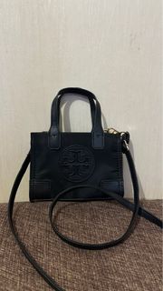 (Kategori: ) berada di . Dikirim oleh shoesandcloset (ID iklan 1313210257, Gambar 1). Deskripsi: .