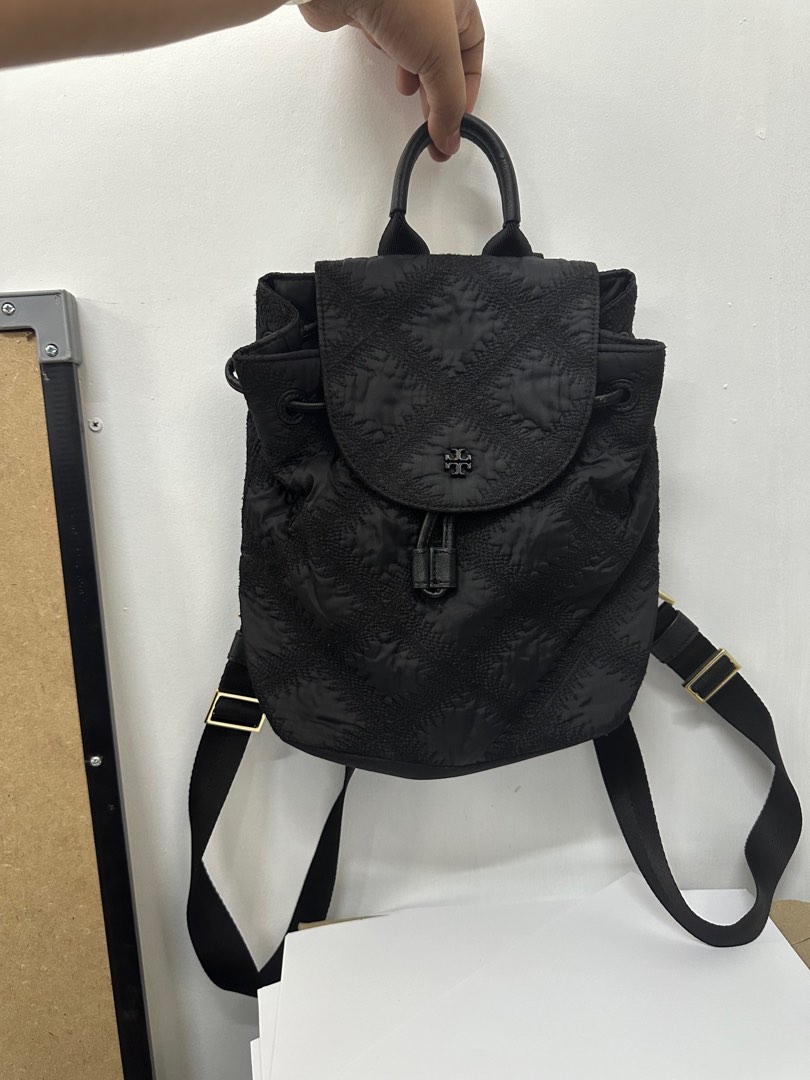 TORY BURCH flame quilt mini backpack black (free shipping  display picture 1