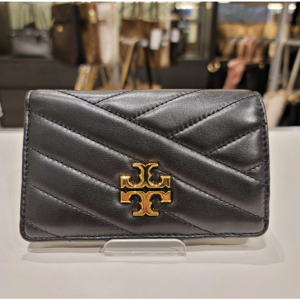 Kira chevron medium slim wallet clearance