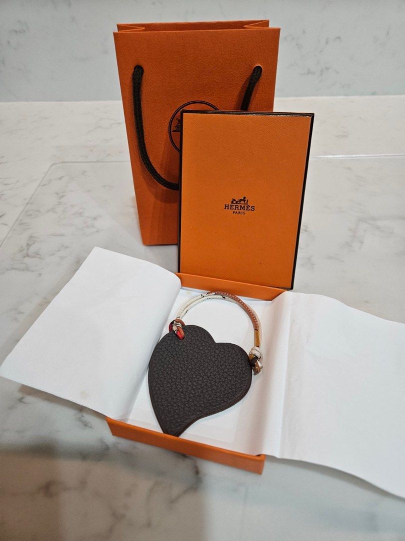 Hermes heart charm top