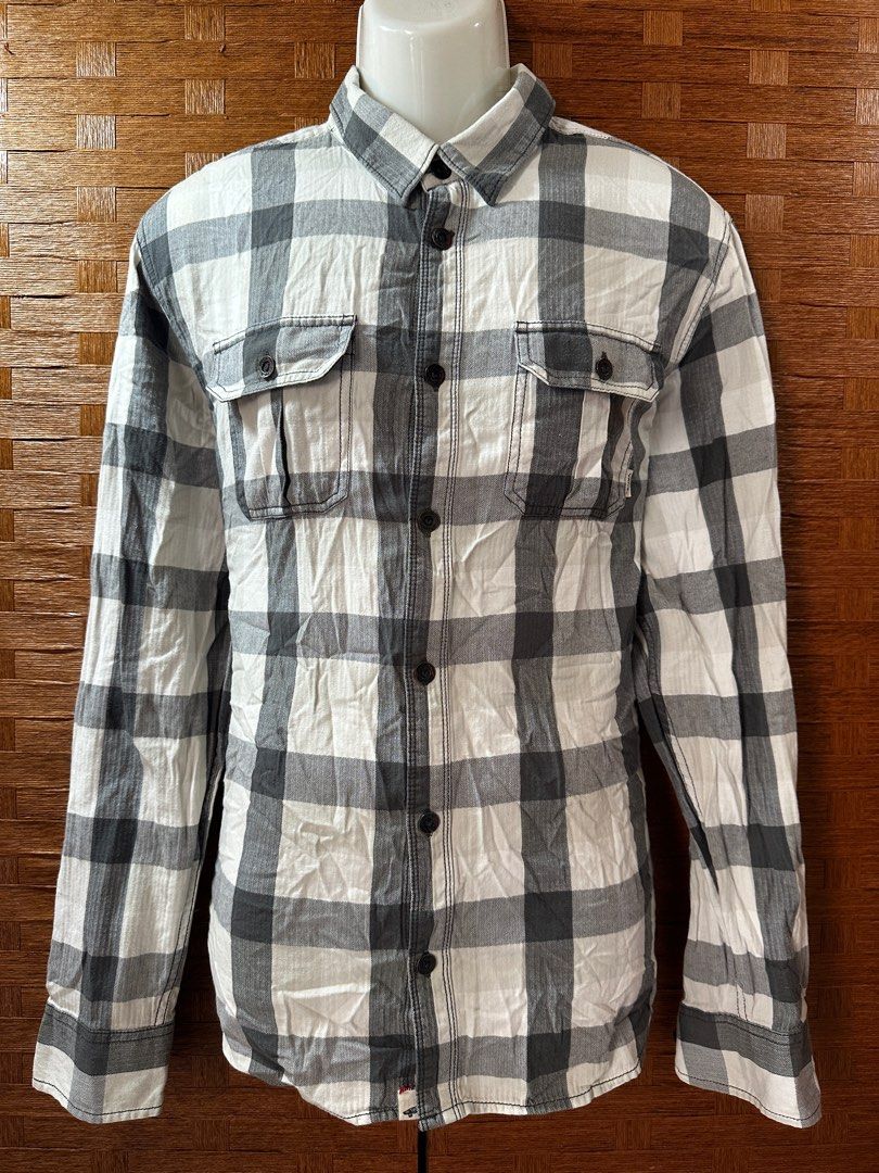 Kemeja vans off the wall clearance
