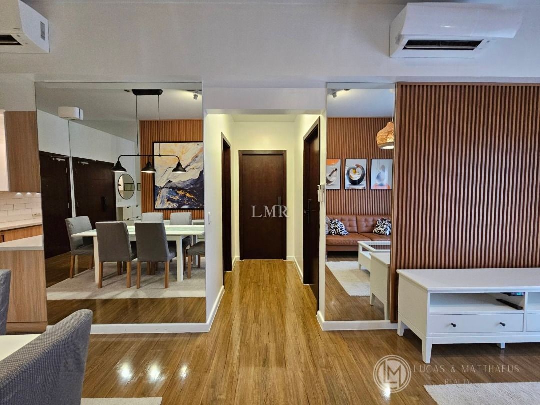 A closer look at Penthouse Residing In A Chic Location