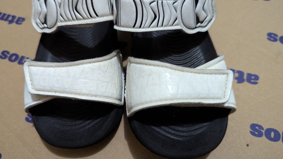 Adidas Starwars Storm Trooper Sandals (Category: Babies & Kids Fashion) located in Quezon City. Submitted by furbous (Listing ID 1313358150, Image 3). Description: needs cleaning few light scratches almost no heel drags.