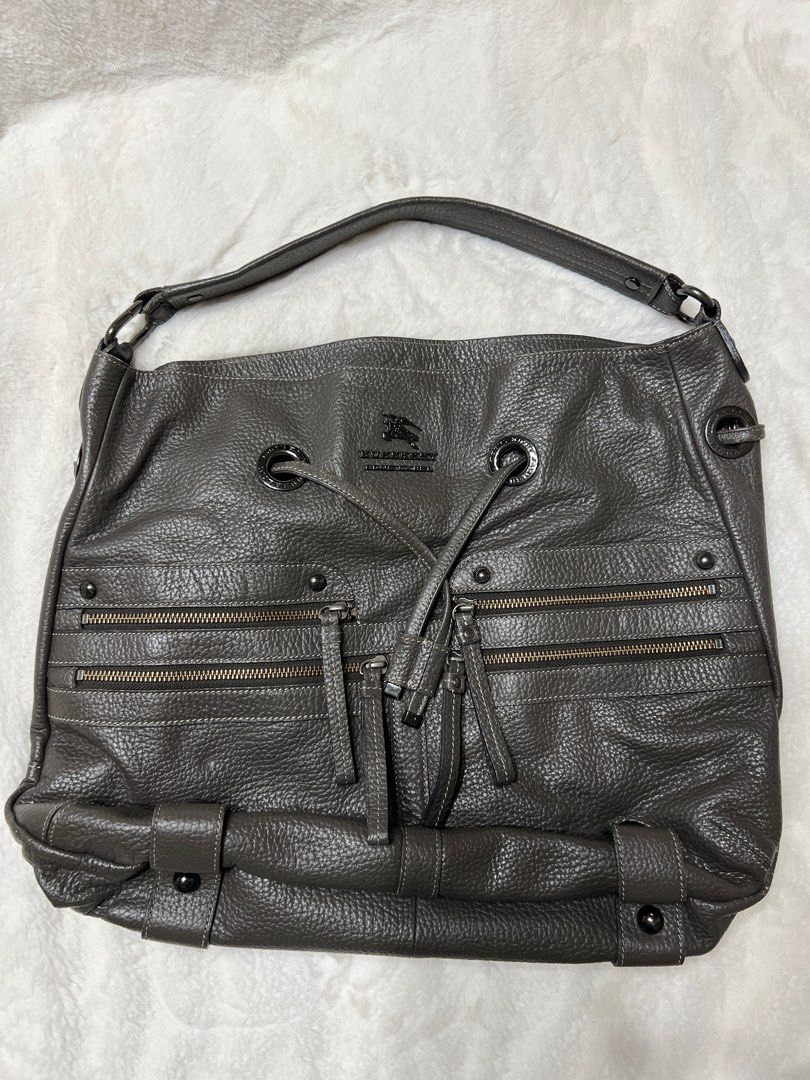 💯Authentic Burberry Blue Label Drawstring Shoulder Bag Large (Category: Luxury Bags & Wallets) located in Paranaque City. Submitted by authentic_mj (Listing ID 1313416205, Image 1). Description: 💯Authentic Burberry Blue Label Drawstring Shoulder Bag Large Preloved Authentic from Japan Ready to use.