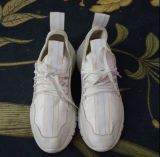 (Kategori: ) berada di . Dikirim oleh sepatuku88_medan (ID iklan 1313271829, Gambar 1). Deskripsi: .