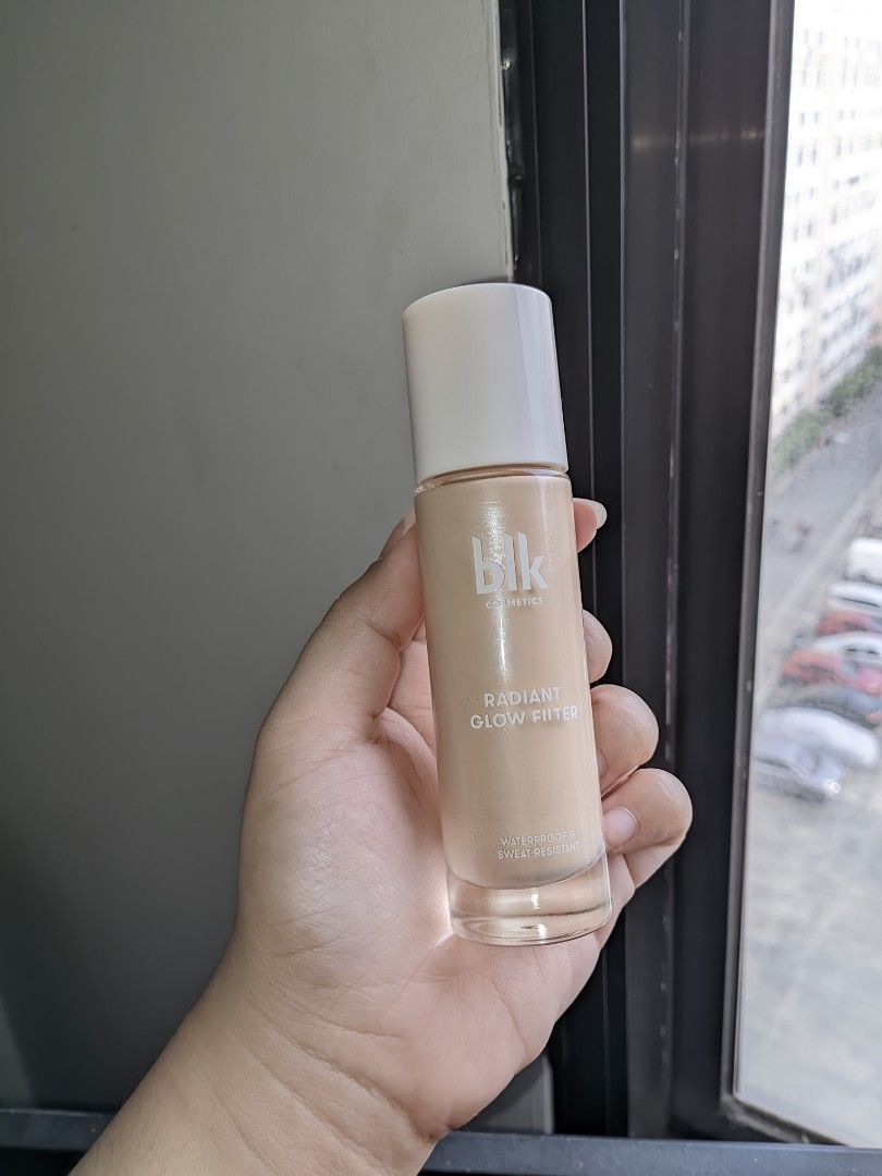 BLK fresh radiant glow filter foundation (OAT) (Category: Makeup) located in Pasig City. Submitted by pottyhead.22 (Listing ID 1313323011, Image 3). Description: SRP 549 — already found my shade, crème.