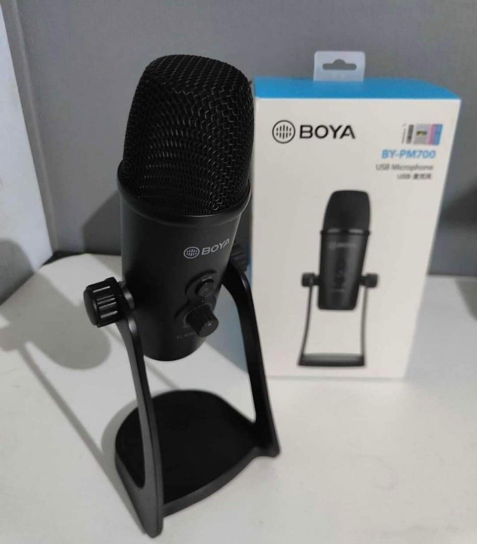 BOYA PM700 USB MICROPHONE (Category: Microphones) located in Quezon City. Submitted by ramil.john34 (Listing ID 1313295239, Image 1). Description: Selling my BOYA PM700 MIC USB MICROPHONE Good as new. Super Rarely used. RFS: Hindi na nagagamit. Bought Price: Php 4,537 Selling Price: Php 3500.