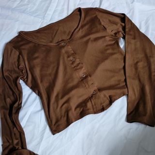 (Category: ) located in . Submitted by cee.preloved (Listing ID 1313329477, Image 1). Description: .