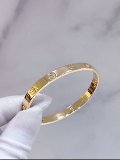 (Category: ) located in . Submitted by ys-luxe.com (Listing ID 1313095398, Image 1). Description: .