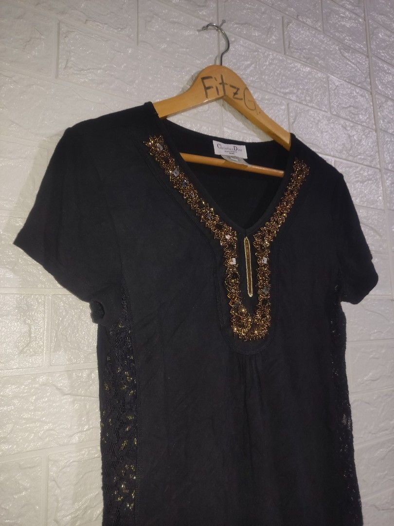Christian Dior Blouse (Category: Luxury Apparel) located in Agoo. Submitted by fitzmatic15 (Listing ID 1313385973, Image 2). Description: Christian Dior Blouse Large 17-18 width 24length Stretchable Excellent condition no issue. need wash only.