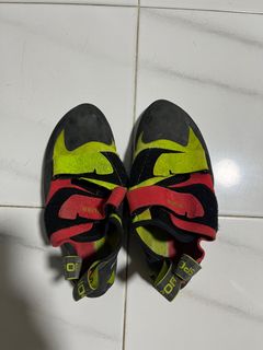 (Category: ) located in . Submitted by ah_dgoh (Listing ID 1313288676, Image 1). Description: .