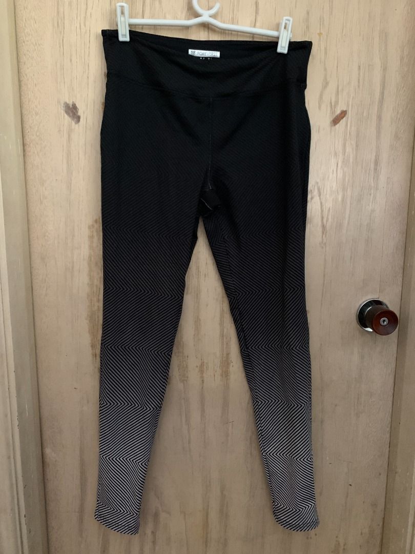 Forever 21 Black to Gray Ombre Leggings Women s Fashion Bottoms Other Bottoms on Carousell