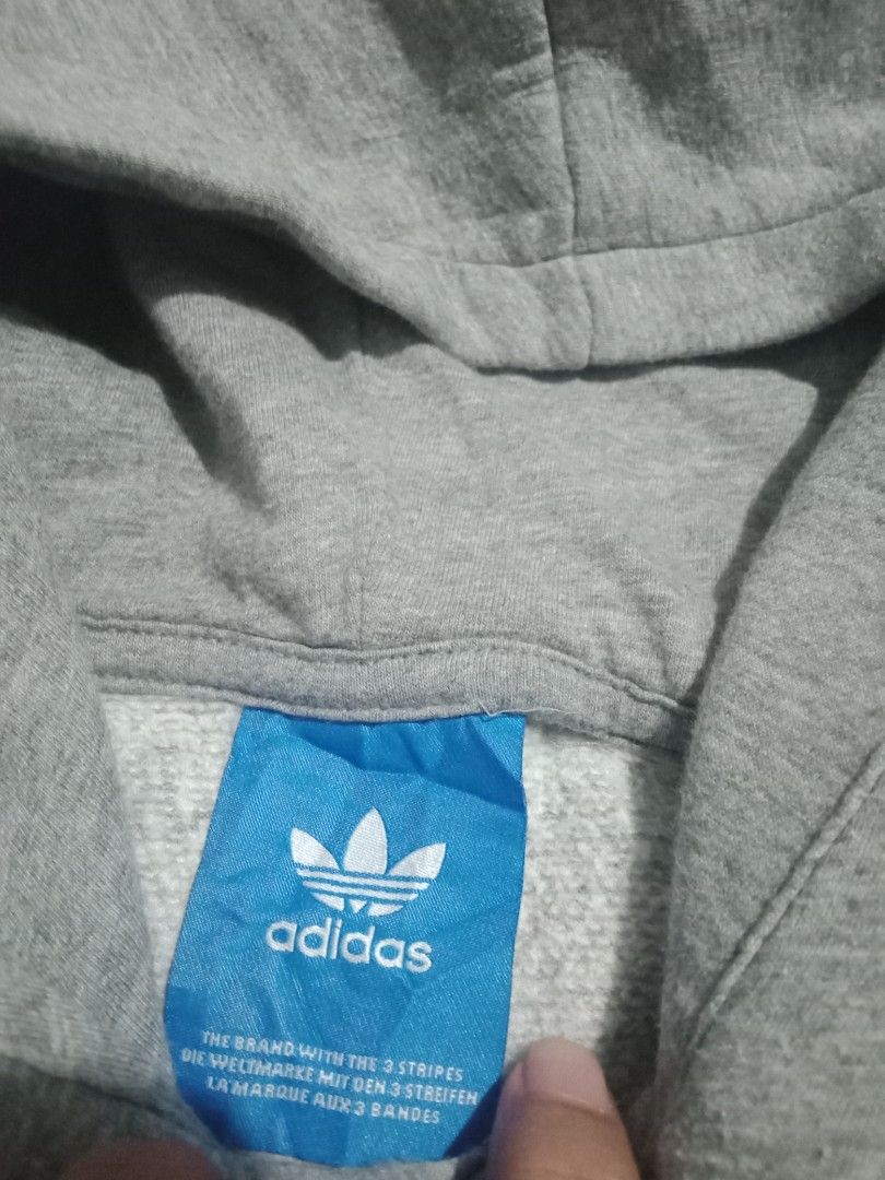 Hoodie Adidas 3foil big logo velvet, Fesyen Pria, Pakaian Atasan