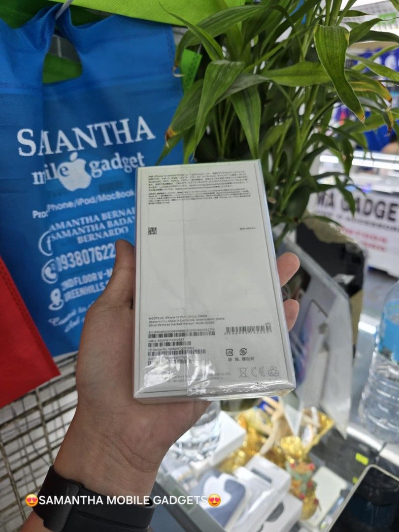 Iphone 12 Mini 256gb Openline (Category: iPhone 12 Series) located in Quezon City. Submitted by samanthaga21954 (Listing ID 1313296600, Image 3). Description: Iphone 12 Mini 256gb Openline Brandnew Sealed with Warranty Onhand Stock.