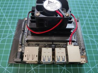 （分類：）位於 。 由 manutt 提交（商品編號 1313366686，圖片 1）。簡介： 。