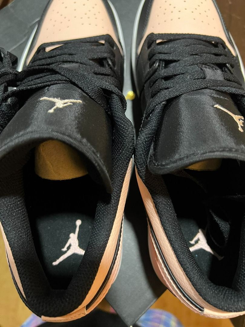 Air Jordan 1 Low Crimson Tint (Category: Sneakers) located in Makati City. Submitted by andre_esque (Listing ID 1313331047, Image 3). Description: Authentic Jordan 1 Low Crimson Tint Size - US Men's 11 Comes with box.