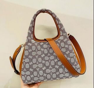 LANA COACH SHOULDER BAG JACQUARD