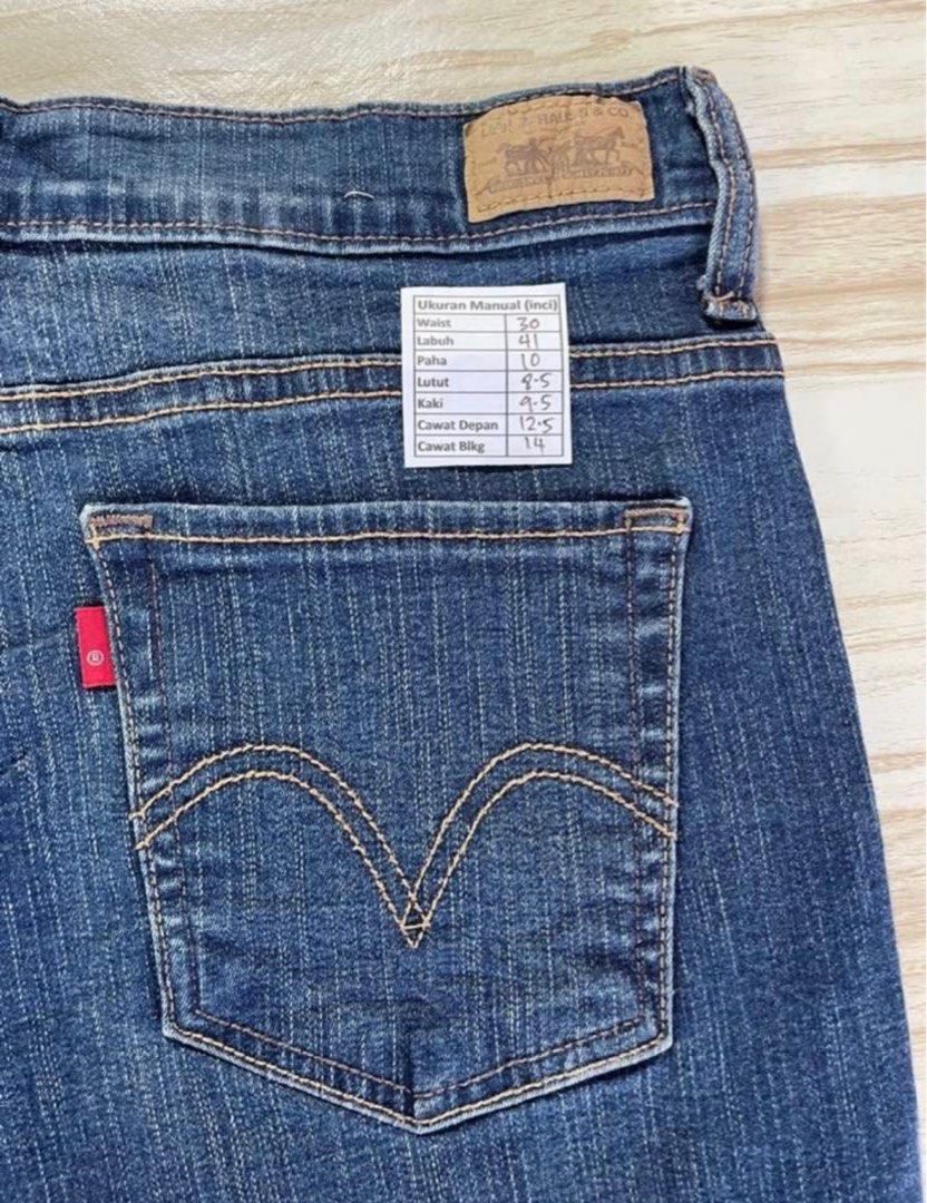 Levis 513 womens top