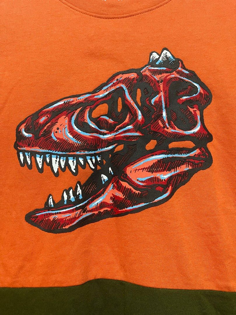 Long Sleeve Dinosaur Graphic Tee with Tag (Category: Tshirts & Polo Shirts ) located in Cebu City. Submitted by balikbayanboxitems (Listing ID 1313398304, Image 2). Description: Size is Extra Large for teens between 14-16 years old. .