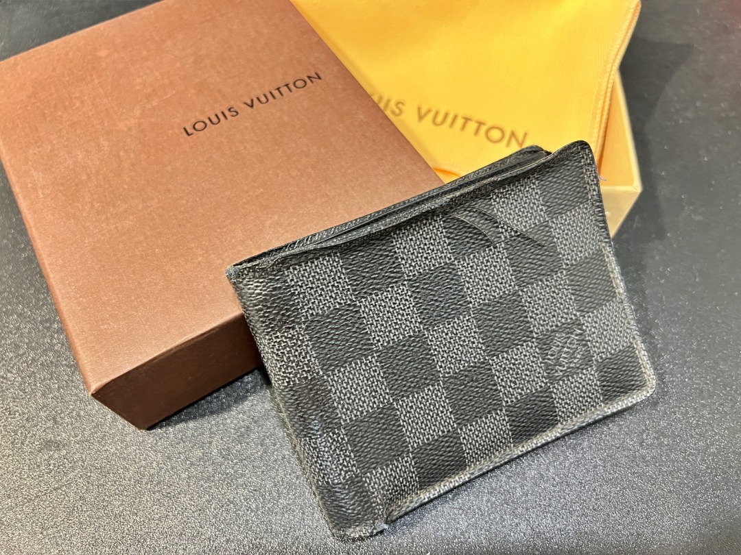 LV 100 Authentic Louis Vuitton Men Wallet with Full Set Box Luxury Bags Wallets on Carousell