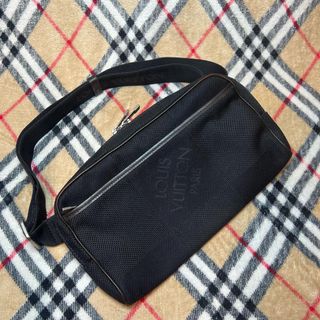(Category: ) located in . Submitted by _ThriftJapan (Listing ID 1313403707, Image 1). Description: .