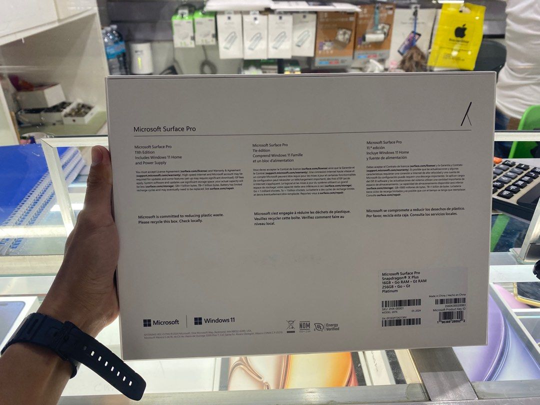 Microsoft Surface Pro 16/256gb 11 Edition Snapdragon X Plus (Category: Laptops & Notebooks) located in San Juan City. Submitted by rodelmarllemit (Listing ID 1313262487, Image 2). Description: Brand new Microsoft Surface Pro 11th Edition Snapdragon® X Plus 16GB • Go RAM • Gt RAM 256GB • Go • Gt Color: Platinum Mode of Payment: •Cash •Bank Transfer •GCash & Pamaya Installment: •Credit Card •Ggives •Cash on Delivery •Shipping •Meet Up •Trade In You
