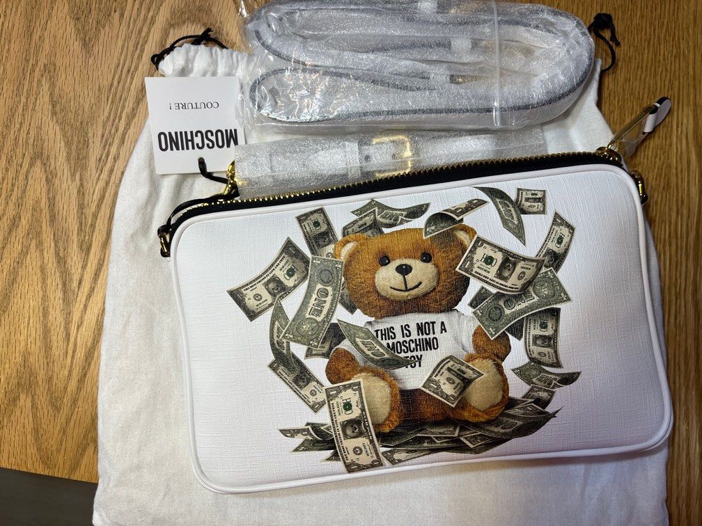 Moschino money bag new arrivals