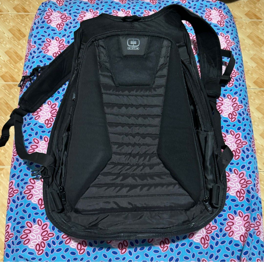 Motorcycle Backpack- Stealth Black (Ogio Mach 5) (Category: Backpacks) located in Las Pinas. Submitted by wat3rm3lynn (Listing ID 1313351149, Image 3). Description: Brand: Ogio Model: Mach 5 Color: Stealth Black Bought in the USA Usual price of brand new is USD 179.99 (PHP 10,000) With wear and tear as show in the photos No more Ogio logo infront of backpack As is where is Price still negotiable RFS: decluttering Hi! Please read my payment arrang