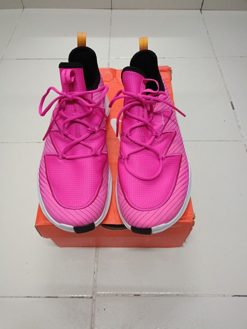 Nike free tr ultra pink hot sale