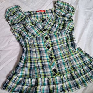 (Category: ) located in . Submitted by cee.preloved (Listing ID 1313287971, Image 1). Description: .