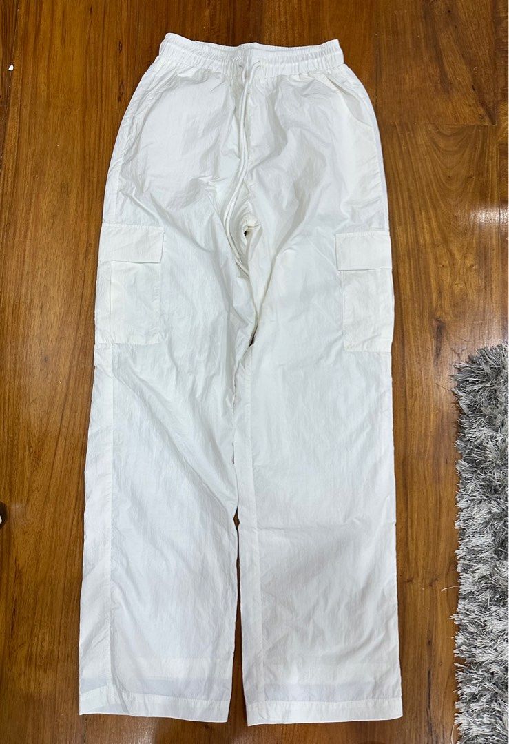 princess polly flossie parachute pants (Category: Jeans) located in Quezon City. Submitted by swagprincess444 (Listing ID 1313375584, Image 2). Description: ★ size: AU 6 / US 2 (see size chart in last slide) ★ condition: 10/10 (wore less than 5 times) ★ purchased abt 2 yrs ago for 75 aud + intl sf rfs: too small on the waist (would keep it if it fit me :')).