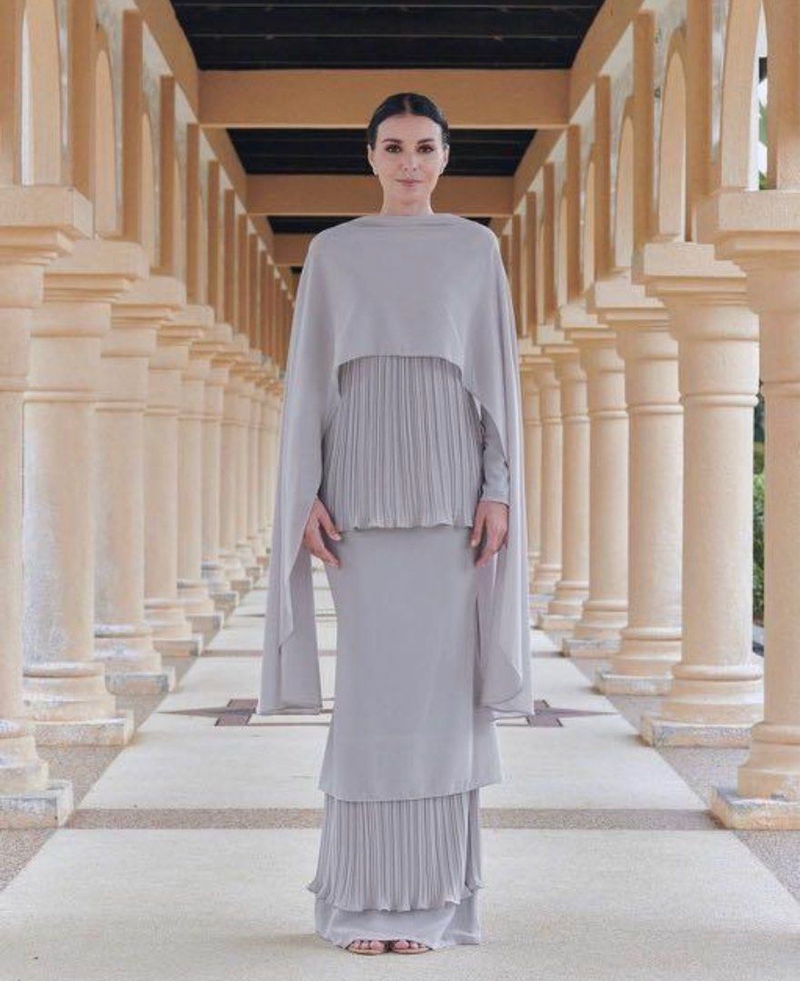 Maia luxe on sale