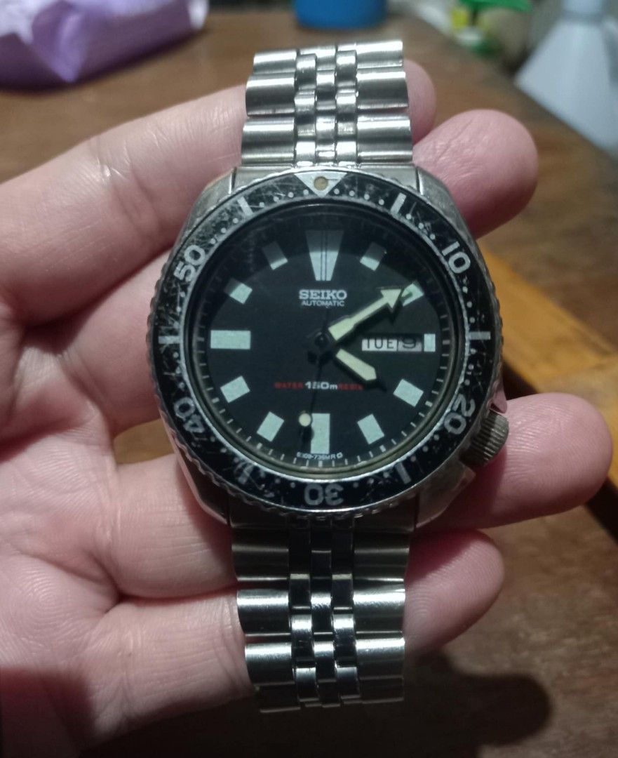 Seiko 6309-7290 Diver's (Category: Men's Watches) located in San Mateo. Submitted by daddyB918 (Listing ID 1279593966, Image 1). Description: Vintage Seiko 6309-7290 Slim turtle, BMBY 1988 January, Original Head,/Case, Crown, movement, Orig black bezel insert, AM dial, but correct year of AM production, New AM jubilee bracelet , good working condition and accurate time, not polish, price is nego.