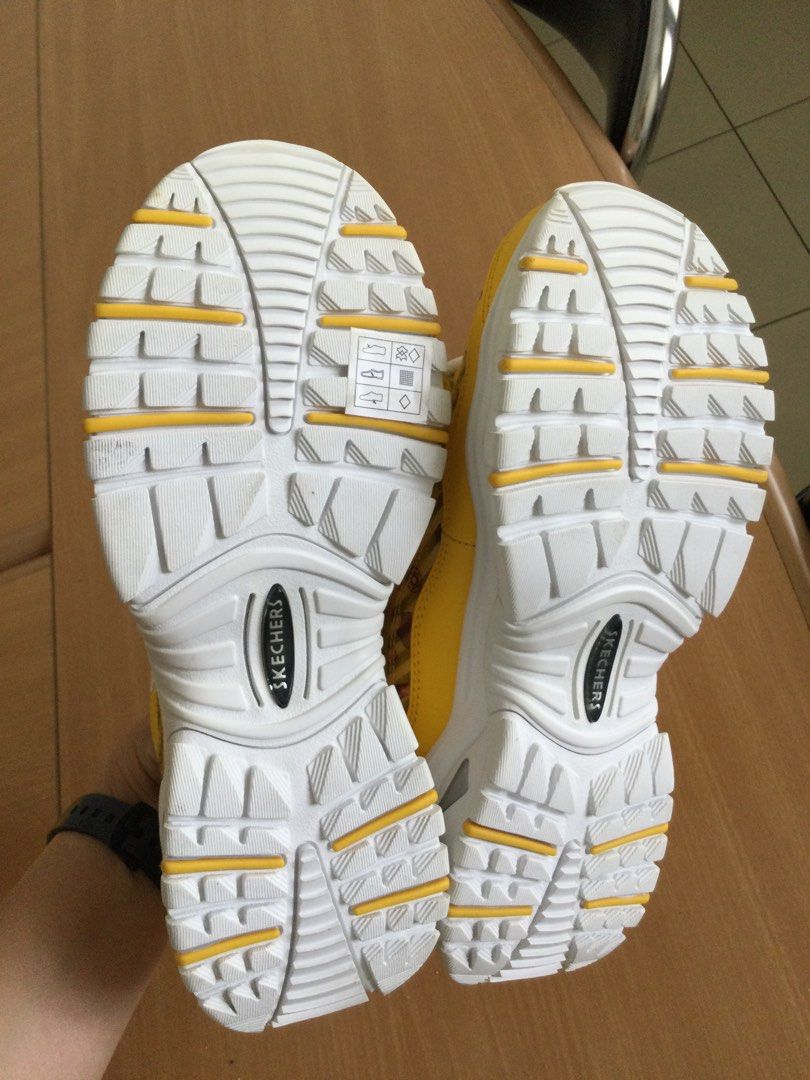 Skechers line friends shoes shop