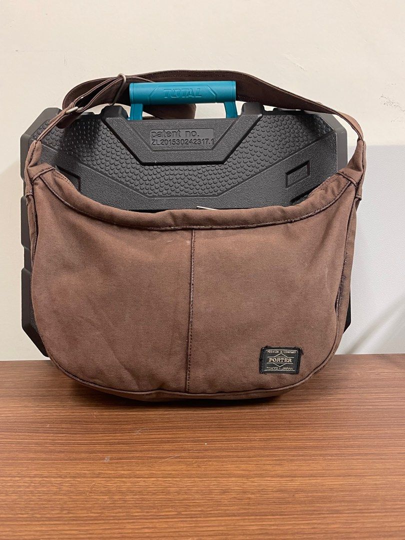 Porter banana sling bag top