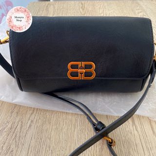 (Kategori: ) berada di . Dikirim oleh momyta (ID iklan 1313233437, Gambar 1). Deskripsi: .