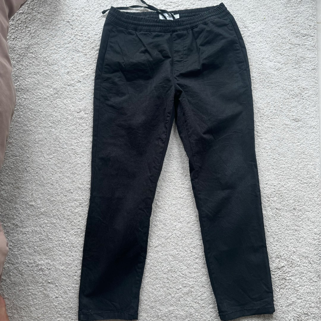 Topman Black Joggers Slim Fit Men s Fashion Bottoms Joggers on Carousell