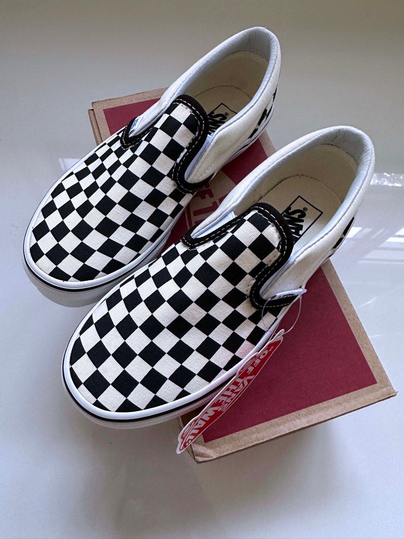Vans pre school checkerboard slip on US2 UK 1.5 EUR 32.5 20CM