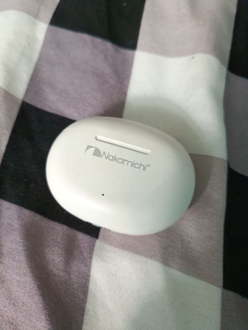 Wireless earphones