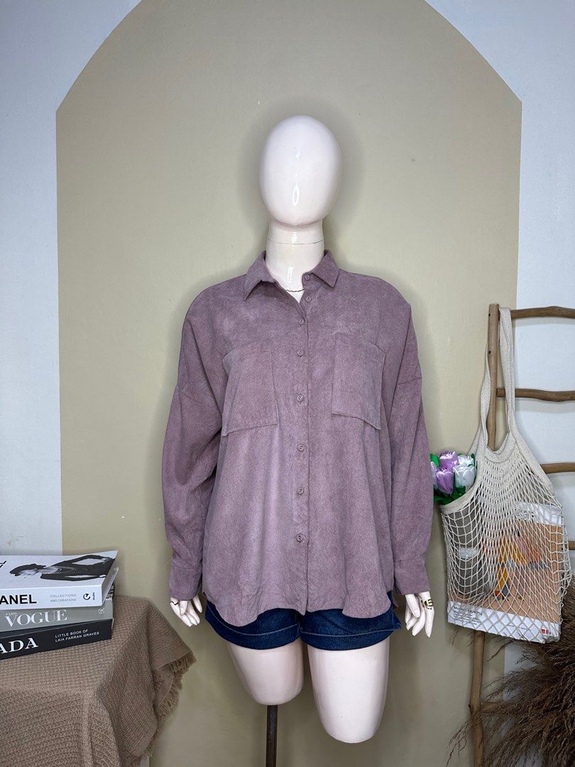 Zara Corduroy Long Sleeve (Category: Longsleeves) located in Silang. Submitted by estilocavph (Listing ID 1313230051, Image 3). Description: Good as New Small can fit up to Medium.