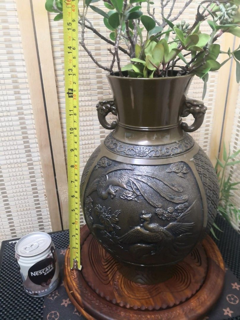 勘溪作　青銅花瓶　美品　工芸品 勘溪作 青銅花瓶 美品 工芸品 Amazon.co.jp: 青銅 まゆ形 花瓶